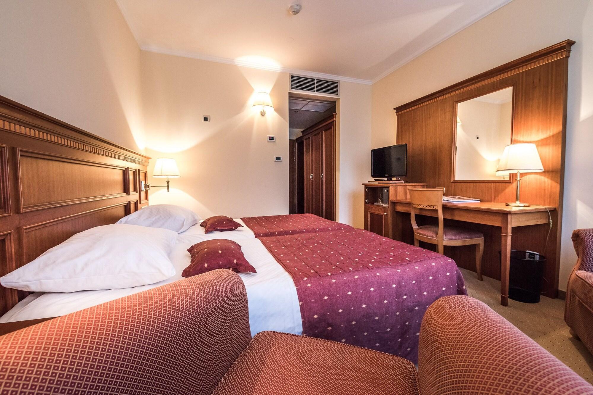 Boutique Hotel Korana Srakovcic Károlyváros Kültér fotó