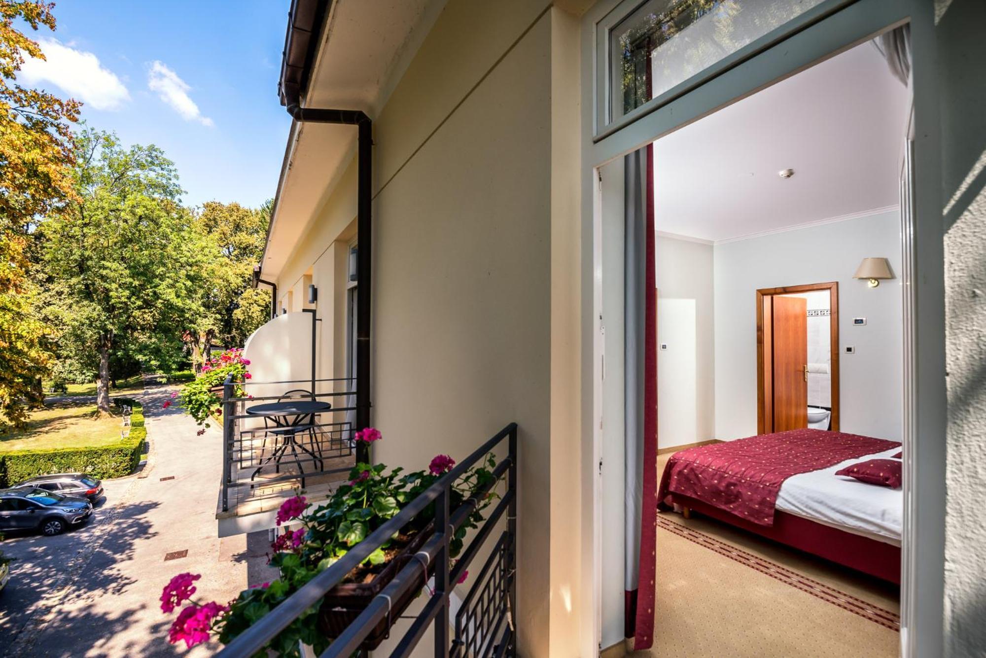 Boutique Hotel Korana Srakovcic Károlyváros Szoba fotó