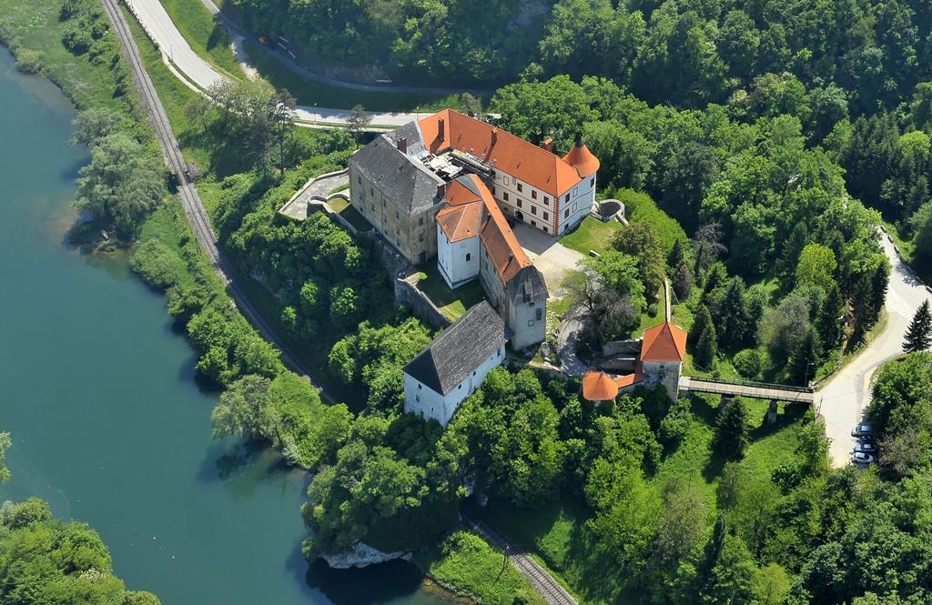 Boutique Hotel Korana Srakovcic Károlyváros Kültér fotó