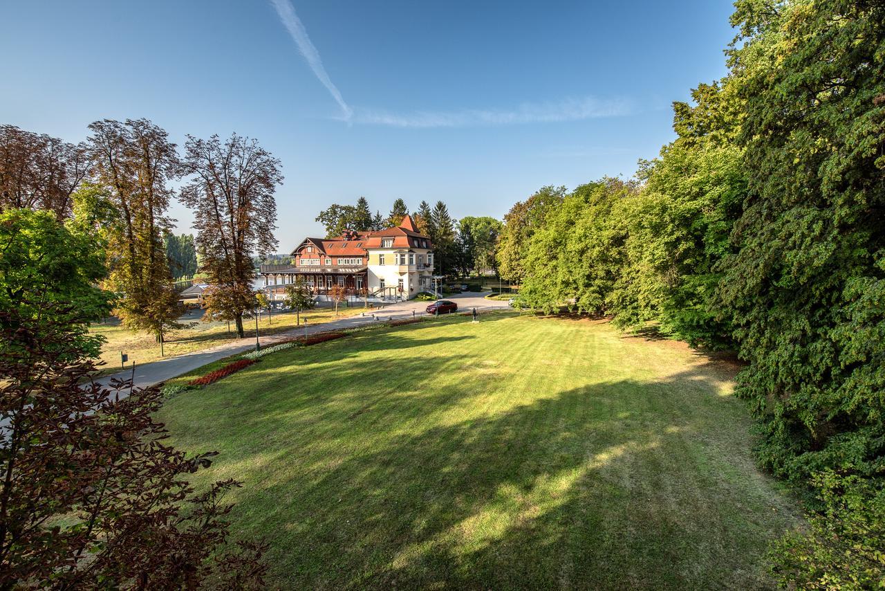 Boutique Hotel Korana Srakovcic Károlyváros Kültér fotó